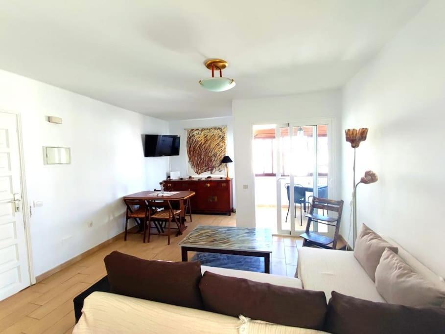 Casa Roshan Playa Honda  Eksteriør billede